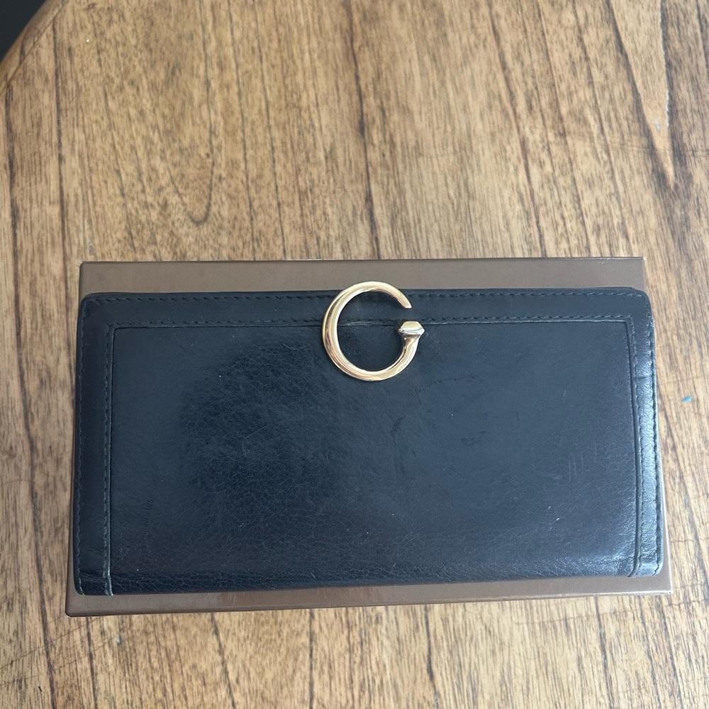 Black leather Gucci Wallet